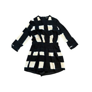 Trouve Sz. 4 Romper Navy White Geometric Long Sleeve Deep V-Neck